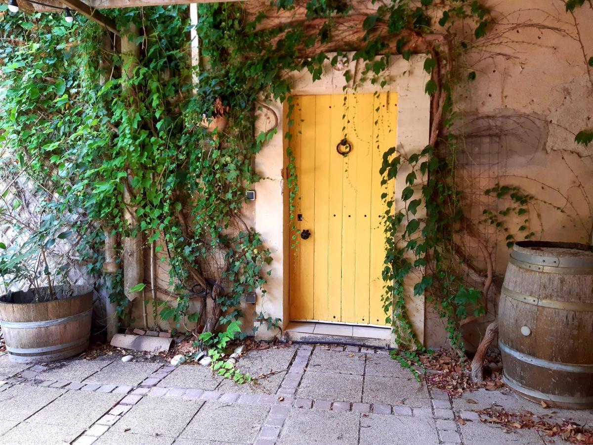 Holiday home Magnifiques Au Sein D'un Vignoble